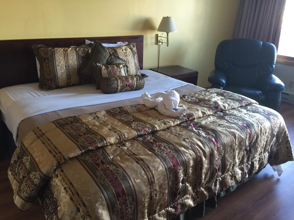 Americas Best Value Inn & Suites Macon At Sunset Dr Room photo